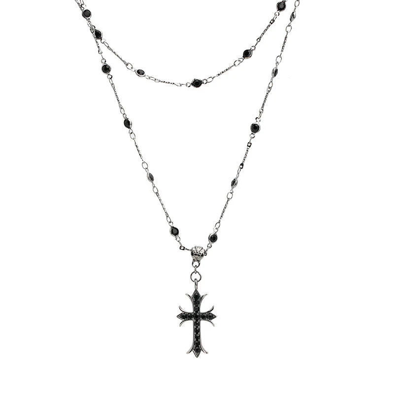 Black Crystal Cross – Trendige Damenkette